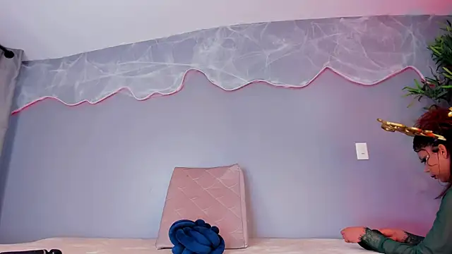 AlinaSweett  online show from October 20, 2025, 2:39 pm