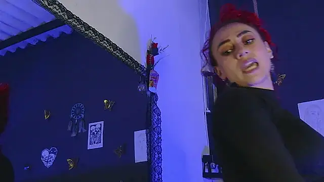 MeganBrown4 online show from May 19, 2026, 4:52 am