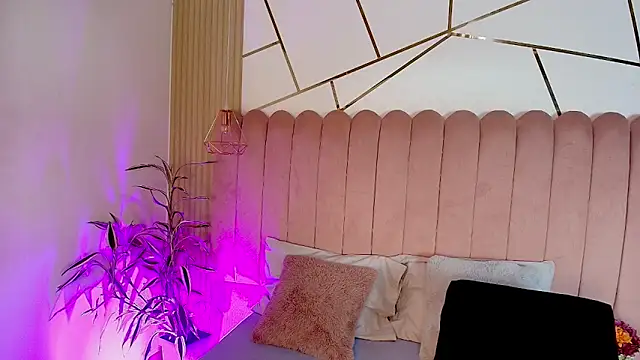 RILLEY ALLEN online show from October 18, 2025, 3:36 pm