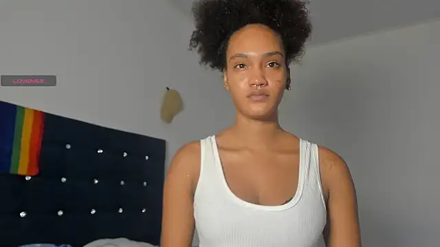 Brunettjhelen online show from October 21, 2025, 8:30 pm