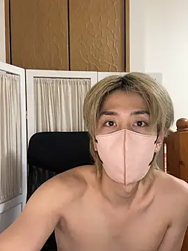 TEN-kun online show from December 17, 2025, 2:22 pm