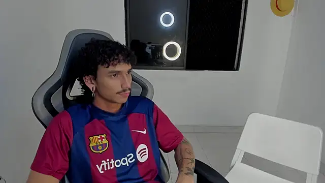 lordpussy   online show from October 21, 2025, 2:55 am