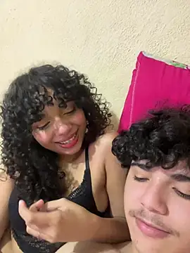 Snapshot of Casal-foda_braba chatting on August 5, 2026, 11:43 pm Casal-foda braba online show from August 5, 2026, 11:43 pm