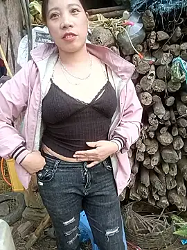 Phuong xxx online show from January 19, 2026, 7:34 am