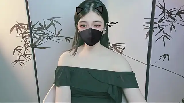 Snapshot of Sparkly_Candy chatting on November 23, 2025, 3:00 pm Sparkly Candy online show from November 23, 2025, 3:00 pm