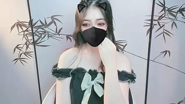 Snapshot of Sparkly_Candy chatting on November 27, 2025, 8:59 am Sparkly Candy online show from November 27, 2025, 8:59 am