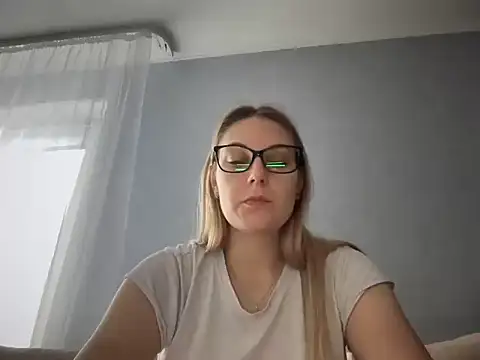 NikexPretty online show from October 2, 2025, 7:34 am