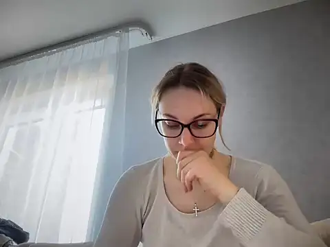 NikexPretty online show from March 13, 2026, 6:51 am