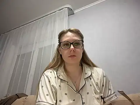 Snapshot of NikexPretty chatting on May 19, 2026, 7:10 pm NikexPretty online show from May 19, 2026, 7:10 pm