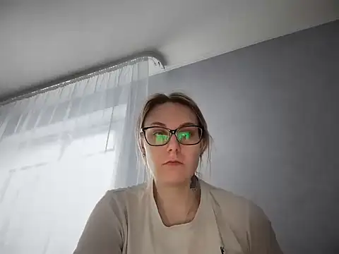 Snapshot of NikexPretty chatting on May 11, 2026, 8:27 am NikexPretty online show from May 11, 2026, 8:27 am