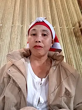 me-cute online show from December 18, 2025, 1:33 am