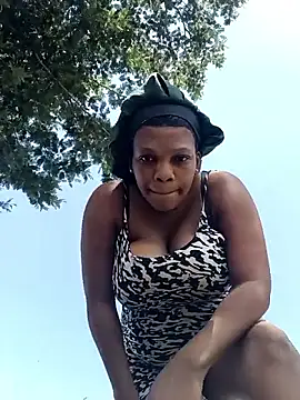 HappygalTheQueen online show from October 17, 2025, 12:18 pm