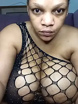 HappygalTheQueen online show from May 21, 2026, 10:18 pm