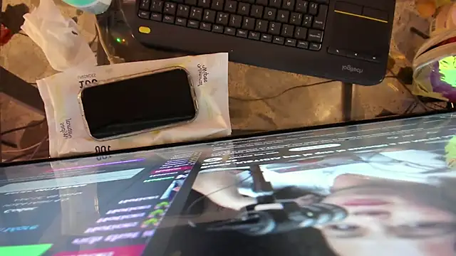 Snapshot of SarahCastro1_ chatting on March 14, 2026, 3:56 am SarahCastro1 online show from March 14, 2026, 3:56 am