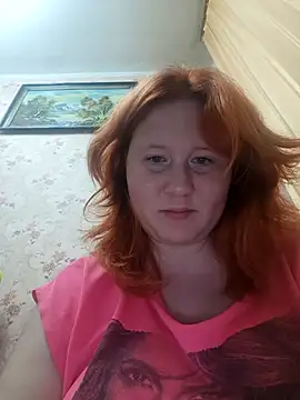 Snapshot of MiaKissy chatting on February 19, 2026, 11:12 pm MiaKissy online show from February 19, 2026, 11:12 pm