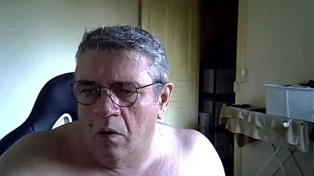 Snapshot of _hippo_ chatting on February 26, 2026, 7:41 am hippo online show from February 26, 2026, 7:41 am