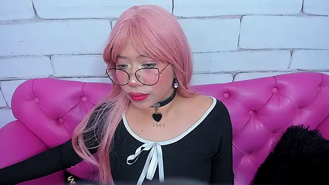 Snapshot of SafiroAgataaa chatting on September 15, 2025, 1:00 pm SafiroAgataaa online show from September 15, 2025, 1:00 pm