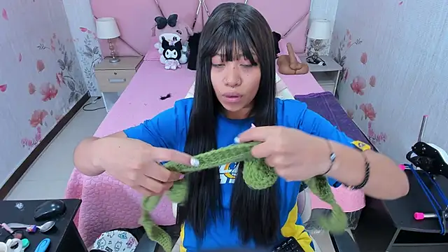 Snapshot of SafiroAgataaa chatting on October 14, 2025, 8:09 pm SafiroAgataaa online show from October 14, 2025, 8:09 pm