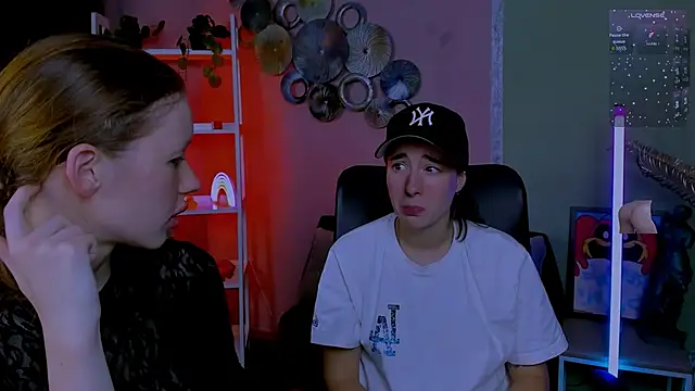 Snapshot of daisy_baby1 chatting on October 3, 2025, 8:43 pm daisy baby1 online show from October 3, 2025, 8:43 pm