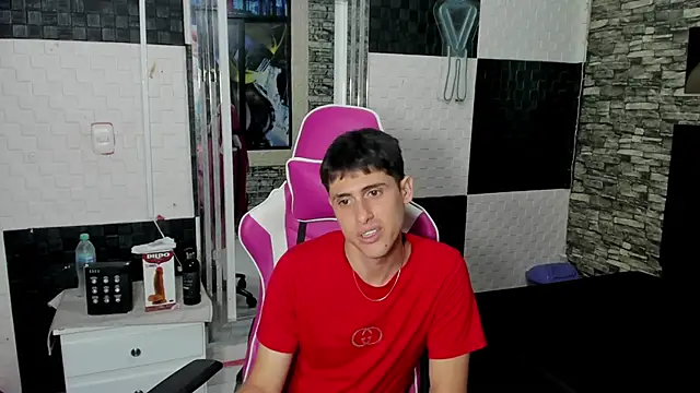 Snapshot of Scott_Foster chatting on September 23, 2025, 12:12 pm Scott Foster online show from September 23, 2025, 12:12 pm