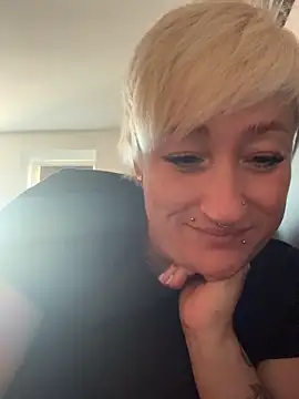 Rozendefotz online show from March 23, 2026, 3:12 pm