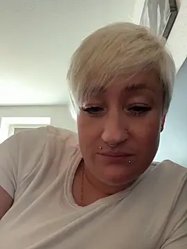 Rozendefotz online show from April 1, 2026, 12:50 pm