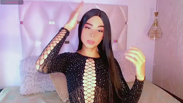 Snapshot of Daphnne_Foxx chatting on September 25, 2025, 8:59 pm Daphnne Foxx online show from September 25, 2025, 8:59 pm