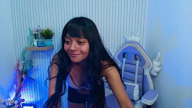 kataleya  18 online show from December 21, 2025, 1:02 pm