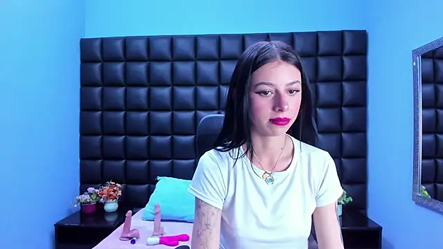 Dulce Miaa  online show from February 25, 2026, 5:46 pm