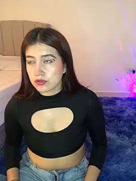 BrunnetAri  online show from October 10, 2025, 3:24 pm