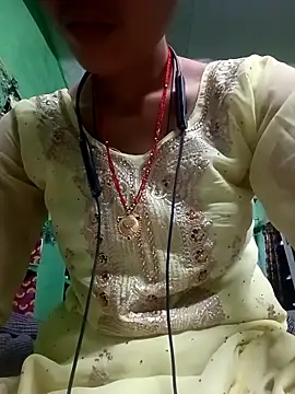Snapshot of NaughtyRupa89 chatting on April 3, 2026, 6:09 am NaughtyRupa89 online show from April 3, 2026, 6:09 am