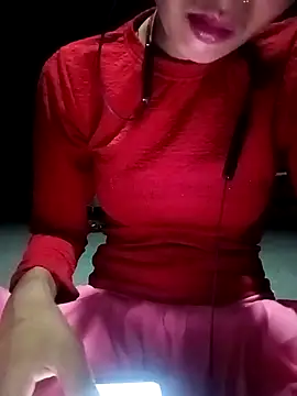 Snapshot of NaughtyRupa89 chatting on April 2, 2026, 4:24 pm NaughtyRupa89 online show from April 2, 2026, 4:24 pm