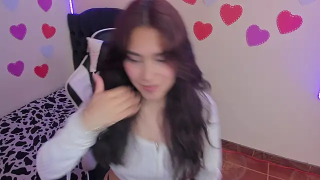 megaan cb online show from April 21, 2026, 4:24 pm