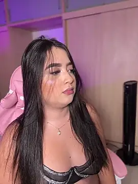 Snapshot of Emiily_Moore1 chatting on February 19, 2026, 11:12 pm Emiily Moore1 online show from February 19, 2026, 11:12 pm