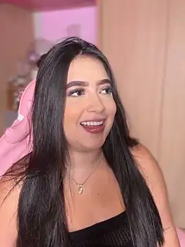 Snapshot of Emiily_Moore1 chatting on February 14, 2026, 2:23 am Emiily Moore1 online show from February 14, 2026, 2:23 am