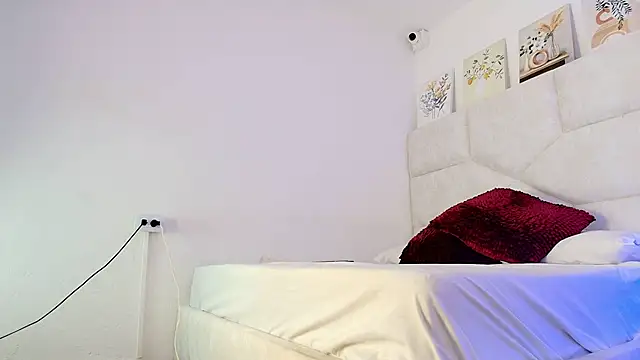 Snapshot of elizawiliamst chatting on April 21, 2026, 6:03 pm elizawiliamst online show from April 21, 2026, 6:03 pm