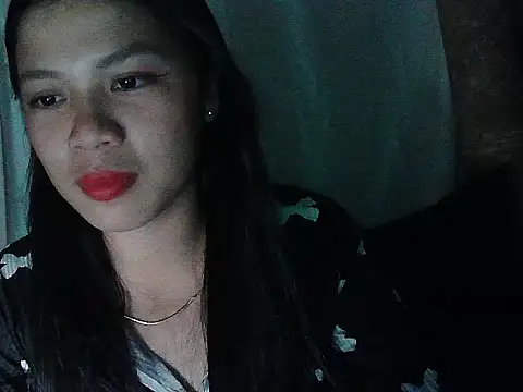 Snapshot of Zachariah_05 chatting on May 8, 2026, 12:31 pm Zachariah 05 online show from May 8, 2026, 12:31 pm