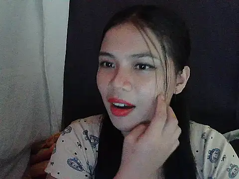 Snapshot of Zachariah_05 chatting on April 5, 2026, 7:04 am Zachariah 05 online show from April 5, 2026, 7:04 am