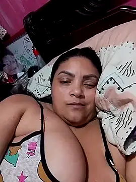 tiffany Johnson1 online show from January 8, 2026, 1:00 am