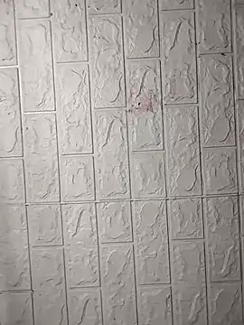 Lyly nuce online show from September 30, 2025, 4:13 pm