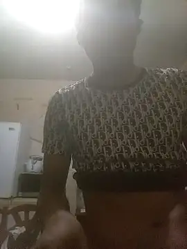 Bebicho14 online show from November 22, 2025, 5:28 am