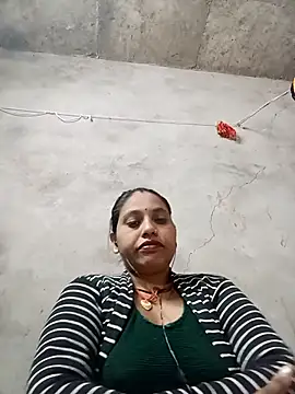 Snapshot of Sandhya_x chatting on November 4, 2025, 4:49 am Sandhya x online show from November 4, 2025, 4:49 am