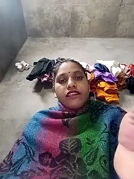 Snapshot of Sandhya_x chatting on October 30, 2025, 7:39 am Sandhya x online show from October 30, 2025, 7:39 am