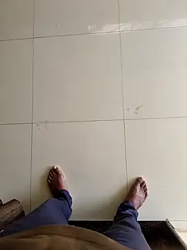 Snapshot of Rk3BULL chatting on September 25, 2025, 8:53 am Rk3BULL online show from September 25, 2025, 8:53 am