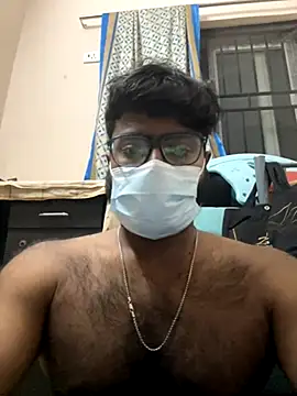 DJLOVE280825 online show from December 2, 2025, 1:35 pm