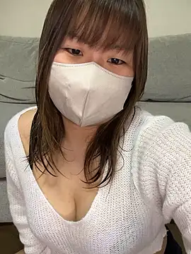 xxx yuna xxx online show from November 27, 2025, 7:58 pm