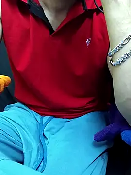 chocolate alone online show from October 26, 2025, 7:47 pm