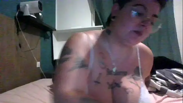 PirateXL online show from April 30, 2026, 11:42 pm