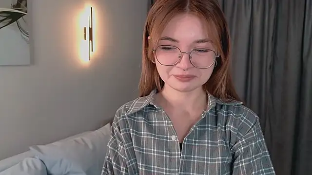 Snapshot of Susan_Gardner chatting on October 2, 2025, 2:09 pm Susan Gardner online show from October 2, 2025, 2:09 pm