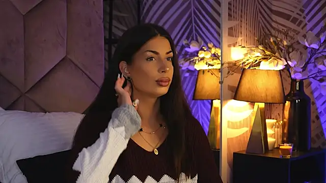 EvaRhea online show from November 4, 2025, 3:54 am